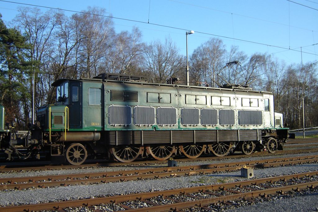 1284-0039-150207.jpg - SBB-CFF Ae 4/7 11010 / Romanshorn 15.2.2007