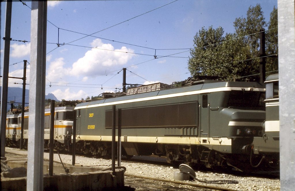 0144-0017.jpg - SNCF CC 6550 / Chambéry 19.7.1987