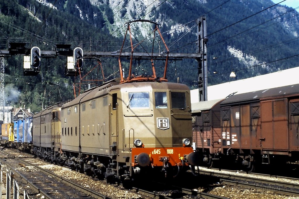 0145-0008tp.jpg - FS E 645.008 / Modane 20.7.1987