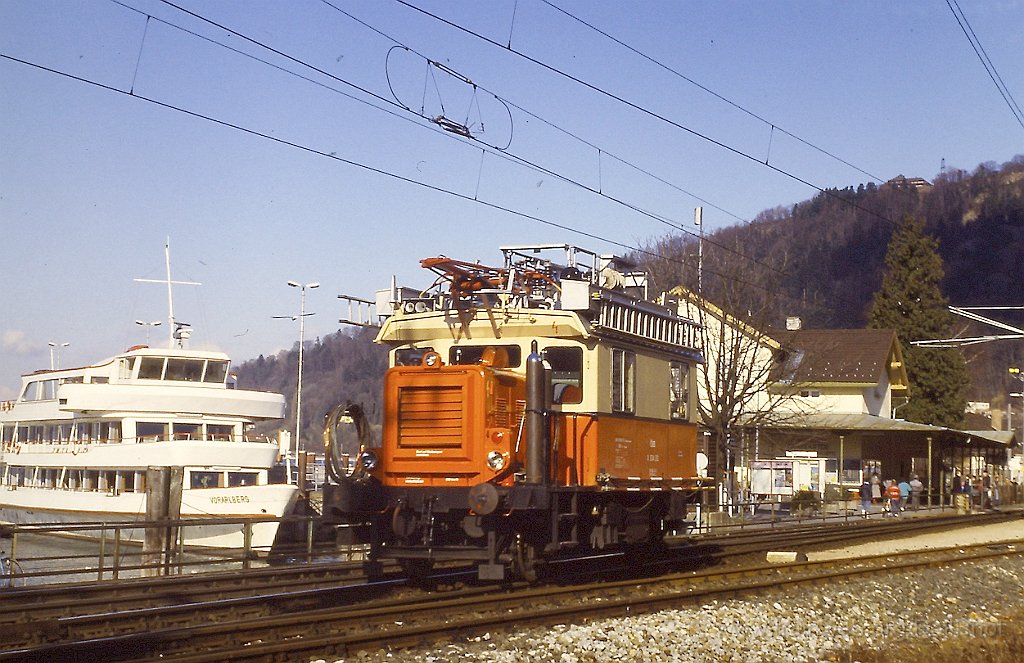 0161-0023s.jpg - ÖBB X534.53 / Bregenz Hafen 13.2.1988