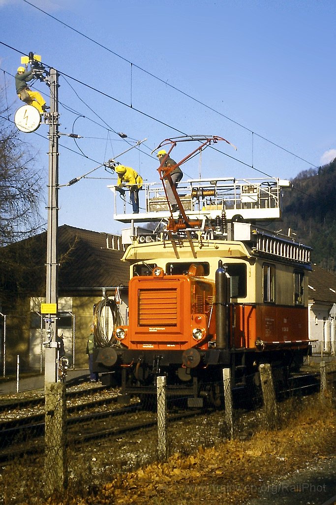 0161-0027tp.jpg - ÖBB X534.53 / Bregenz Hafen 13.2.1988