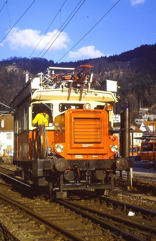 0161-0030s.jpg - ÖBB X534.53 / Bregenz Hafen 13.2.1988