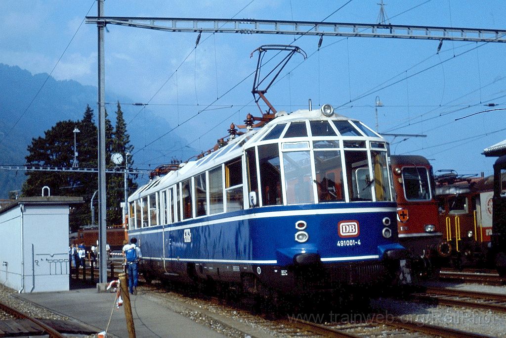 0194-0025-s.jpg - DB 491.001-4 / Interlaken-West 13.8.1988
