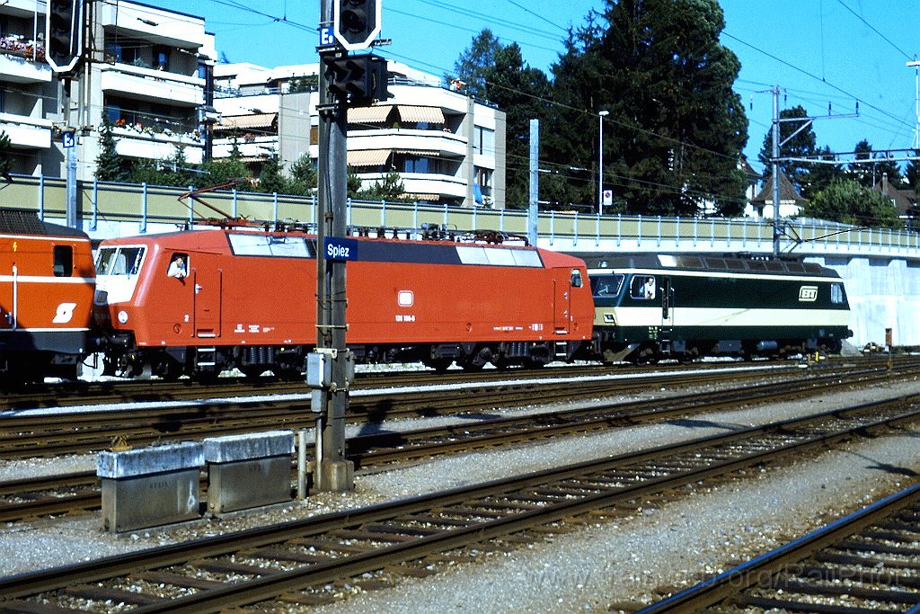 0194-0036-s.jpg - BT Re 4/4 91 + DB 120.108-6 / Spiez 14.8.1988