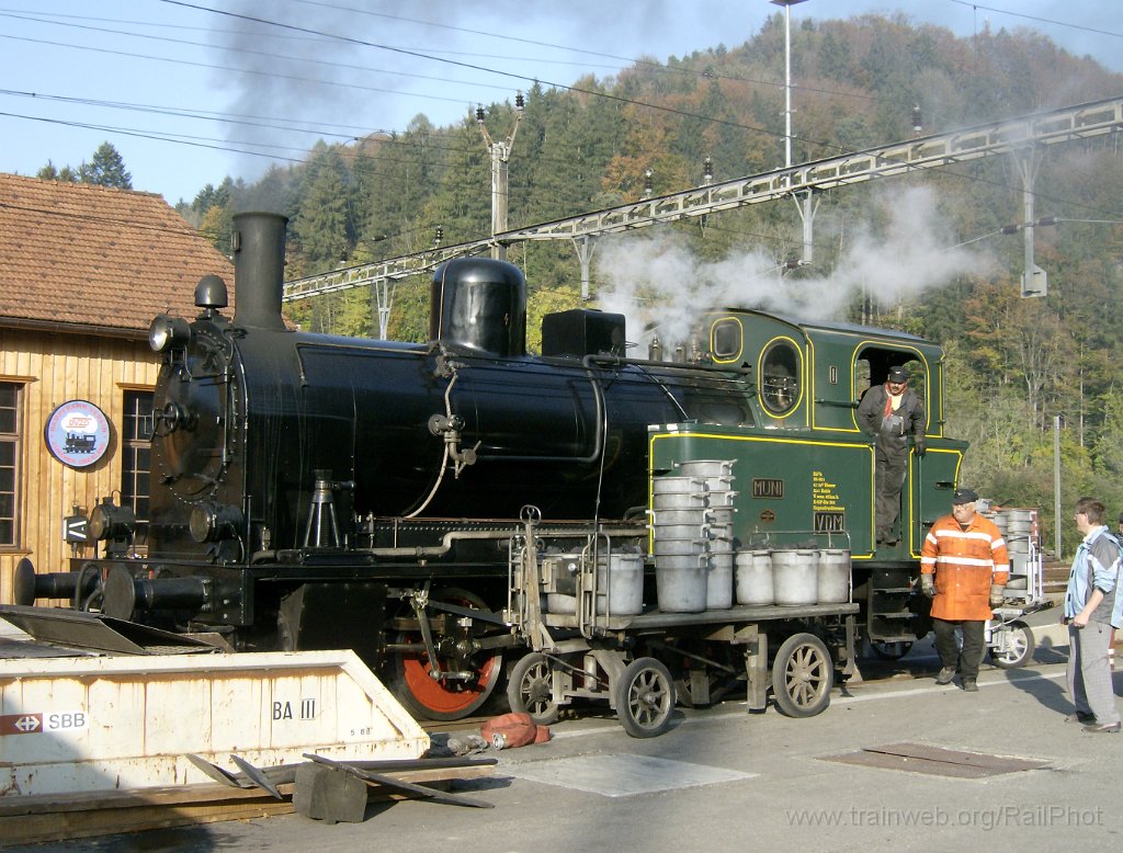 1433-0036-141007.jpg - VDM Ec 3/3 1 "Muni" / Bauma 14.10.2007