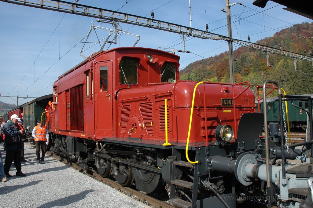 1572-0039-111008.jpg - OeBB De 6/6 15301 / Bauma 11.10.2008