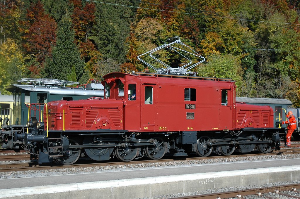 1577-0032-111008.jpg - OeBB De 6/6 15301 / Bauma 11.10.2008