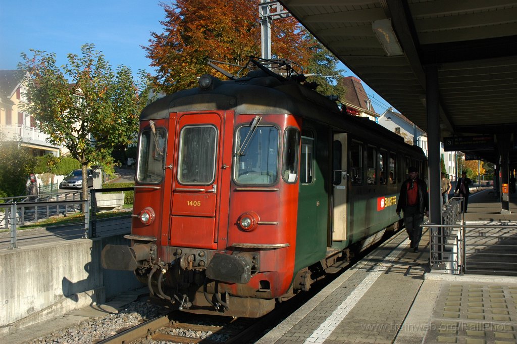 1580-0033-111008.jpg - SBB-CFF RBe 4/4 1405 / Rüti ZH 11.10.2008
