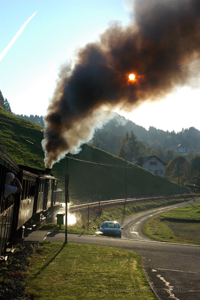 1581-0033-111008.jpg - DVZO Ec 3/3 4 "Schwyz" / Bauma 11.10.2008