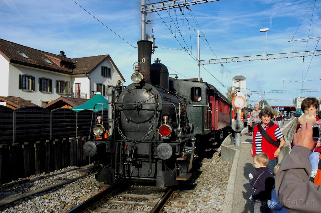 1582-0020-121008.jpg - DVZO E 3/3 10 / Hinwil 12.10.2008