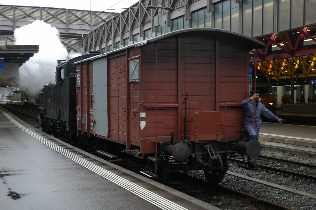 2000-0002-161010.jpg - SBB Eb 3/5 5810 / Winterthur 16.10.2010