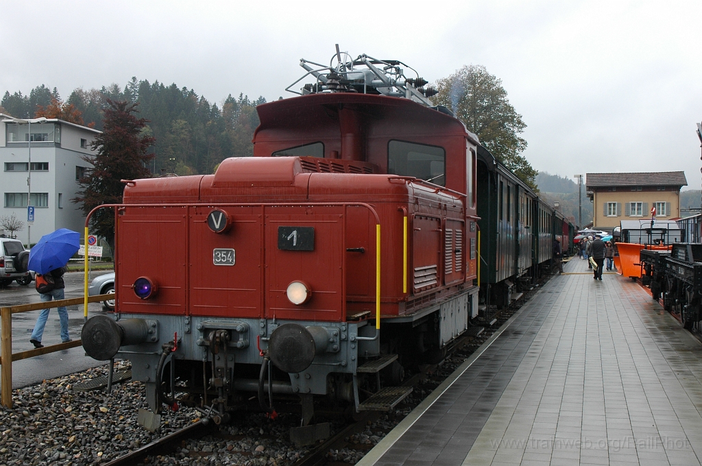 2002-0012-161010.jpg - DVZO TemII 354 / Bauma 16.10.2010