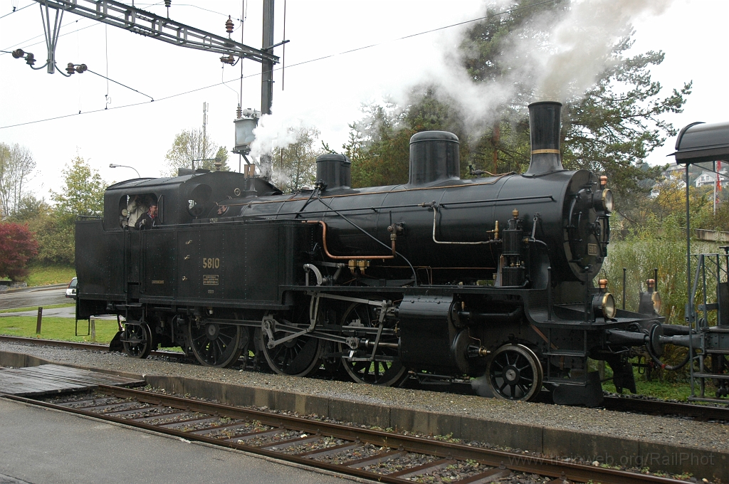 2003-0048-161010.jpg - SBB Eb 3/5 5810 / Bäretswil 16.10.2010