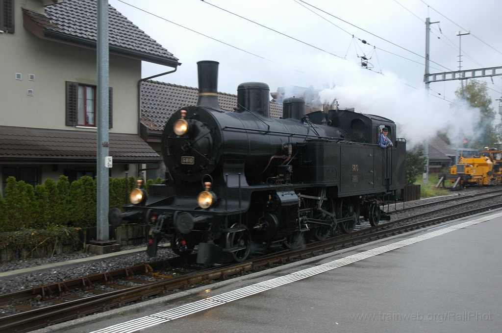 2004-0005-161010.jpg - SBB Eb 3/5 5810 / Hinwil 16.10.2010