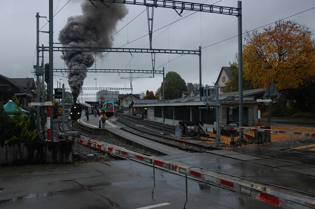2004-0018-161010.jpg - SBB Eb 3/5 5810 / Hinwil 16.10.2010