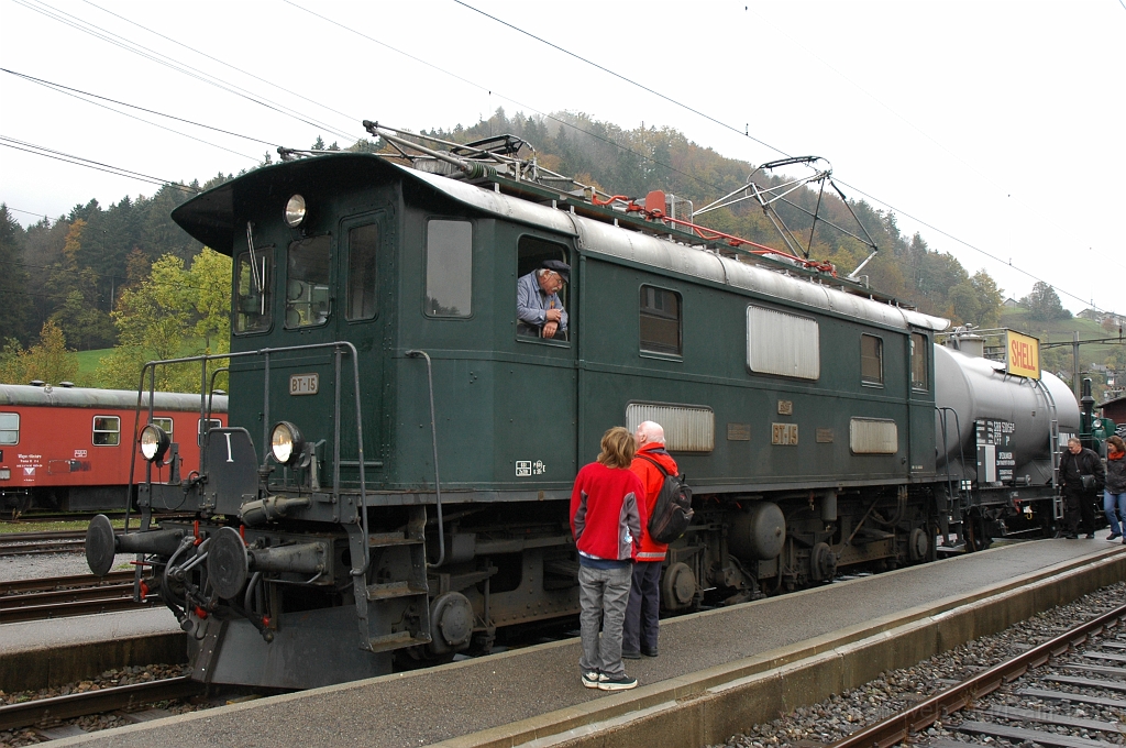 2009-0005-171010.jpg - DVZO Be 4/4 15 / Bauma 17.10.2010