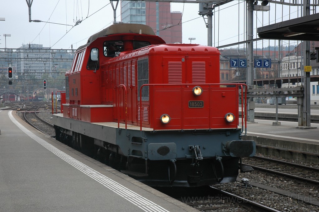 2222-0047-151011.jpg - SLM Bm 6/6 18503