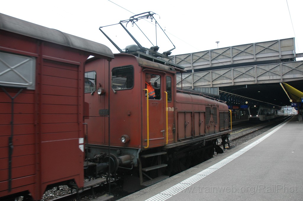 2223-0022-151011.jpg - MThB Ee 3/3 16318