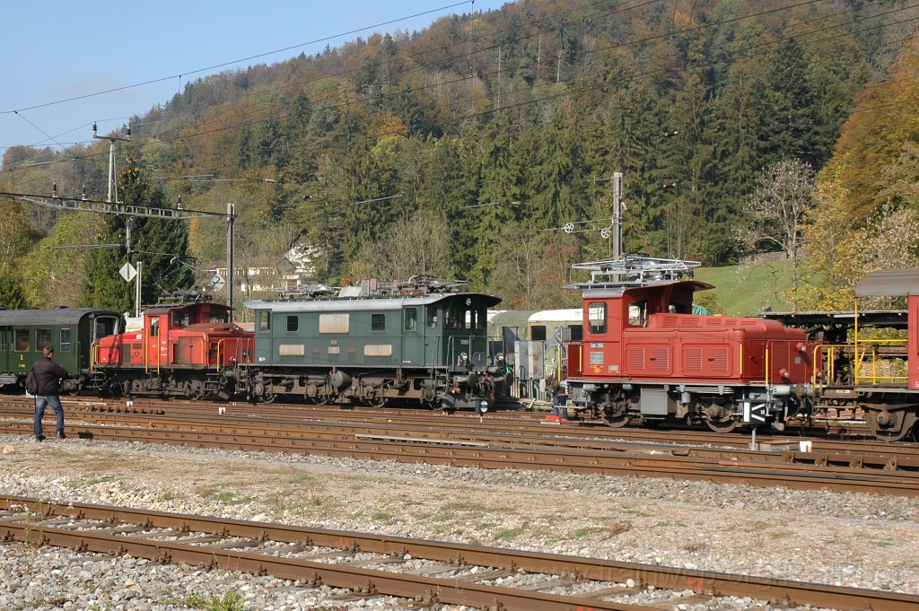 2235-0001-161011.jpg - DVZO Ee 3/3 16363 + Be 4/4 15+ TemII 354