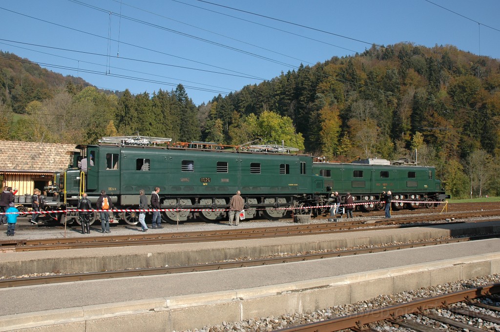 2236-0014-161011.jpg - Club Mikado 1244 Ae 4/7 11026 + SBB Ae 8/14 11801