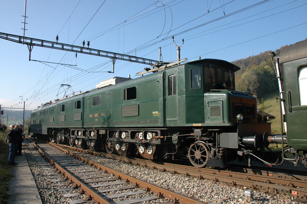 2240-0032-161011.jpg - SBB Ae 8/14 11801