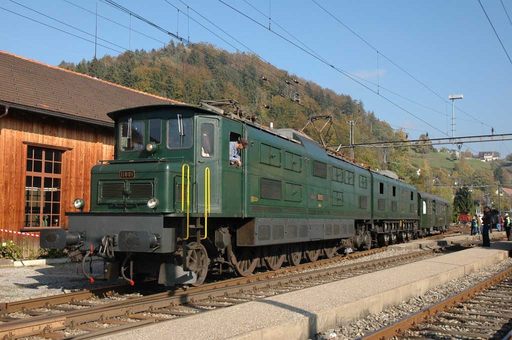 2240-0038-161011.jpg - SBB Ae 8/14 11801