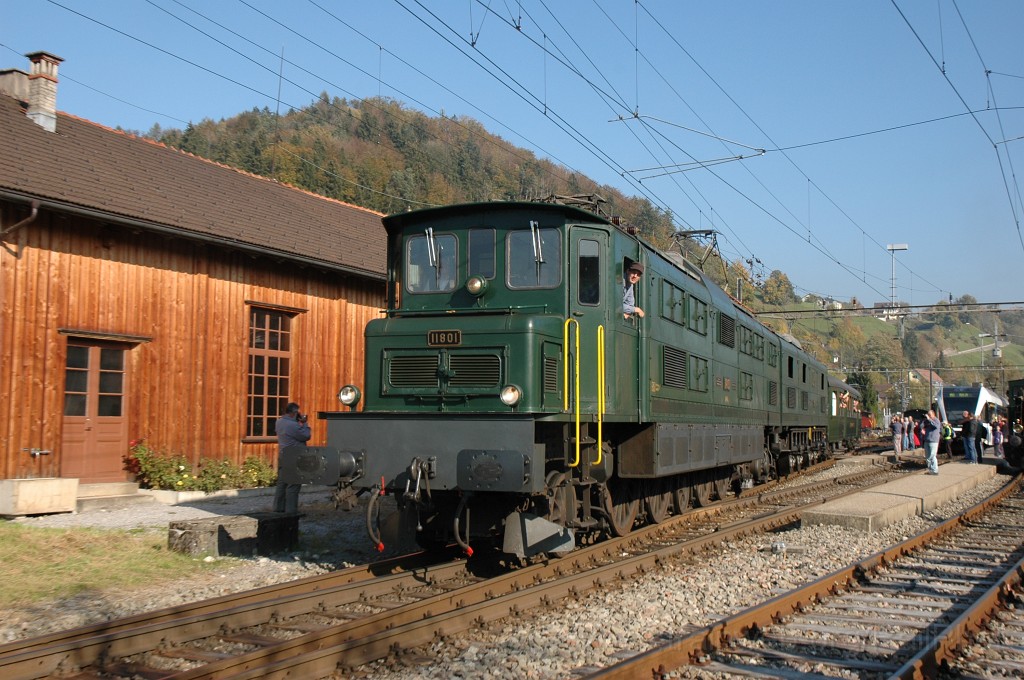 2241-0005-161011.jpg - SBB Ae 8/14 11801