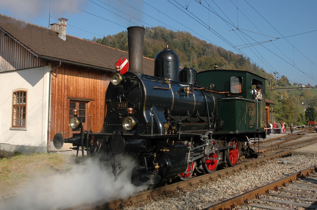 2241-0024-161011.jpg - DVZO E 3/3 8518 "Bäretswil"