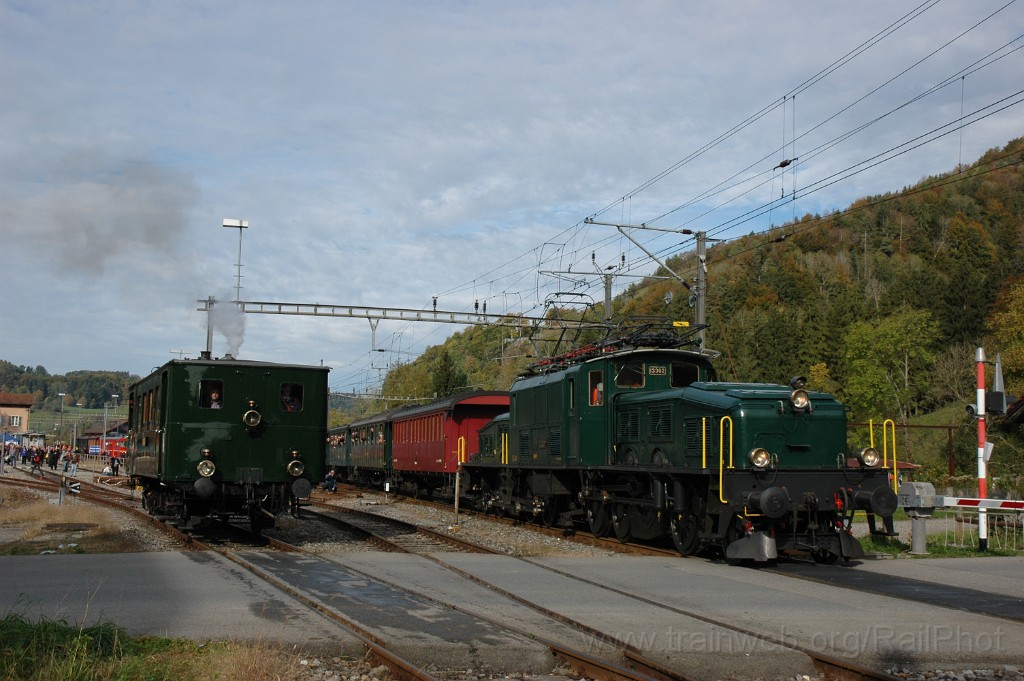 2644-0016-141012.jpg - SBB-CFF Be 6/8''' 13302 + UeBB CZm 1/2 31 / Bauma 14.10.2012