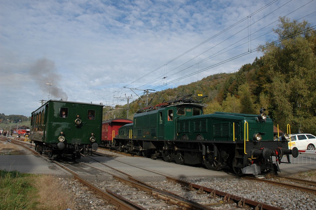 2644-0022-141012.jpg - SBB-CFF Be 6/8''' 13302 + UeBB CZm 1/2 31 / Bauma 14.10.2012