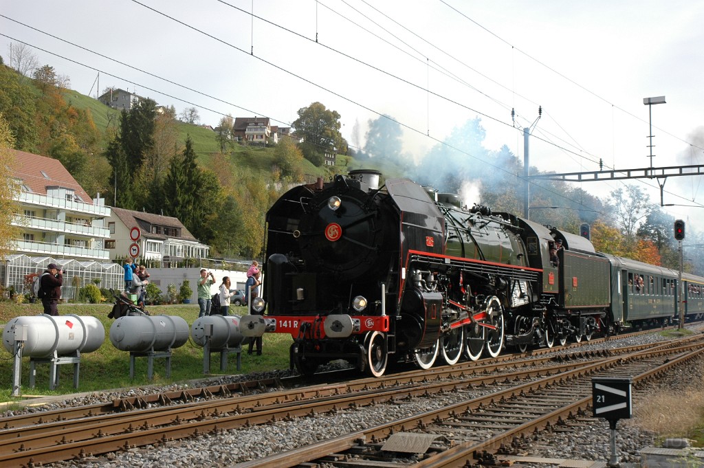 2649-0001-141012.jpg - SNCF 141 R 1244 / Bauma 14.10.2012