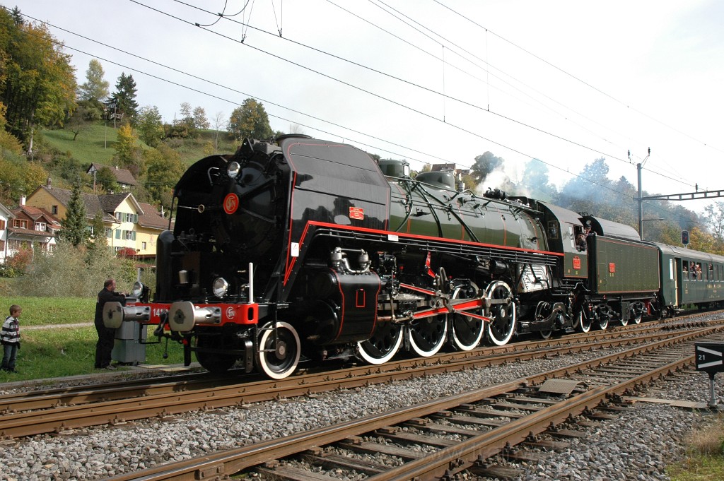 2649-0004-141012.jpg - SNCF 141 R 1244 / Bauma 14.10.2012