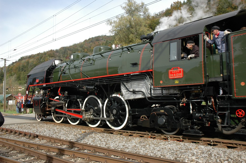 2649-0005-141012.jpg - SNCF 141 R 1244 / Bauma 14.10.2012