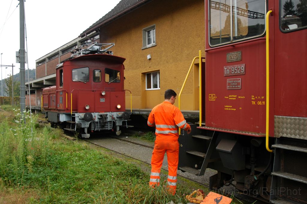 3329-0018-111014.jpg - DVZO Tem''' 354 + Tm IV 9529 / Bauma 11.10.2014