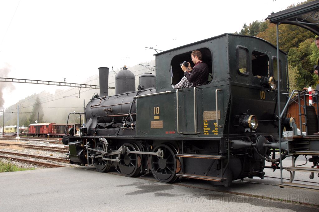 3333-0021-111014.jpg - DVZO E 3/3 10 / Bauma 11.10.2014