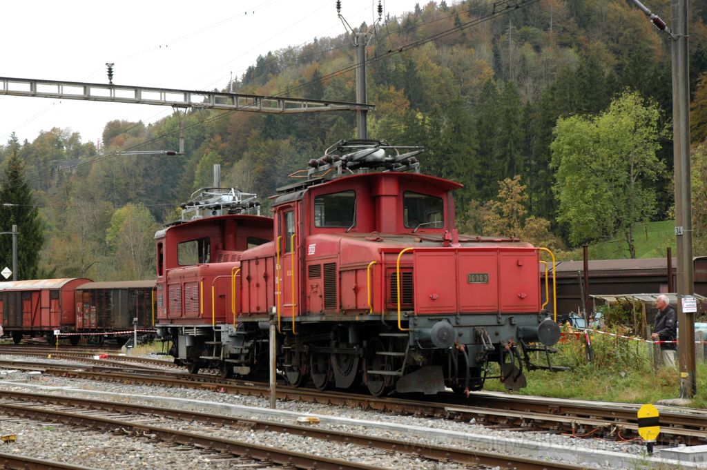 3334-0020-111014.jpg - DVZO Ee 3/3 16363 + Tem''' 354 / Bauma 11.10.2014