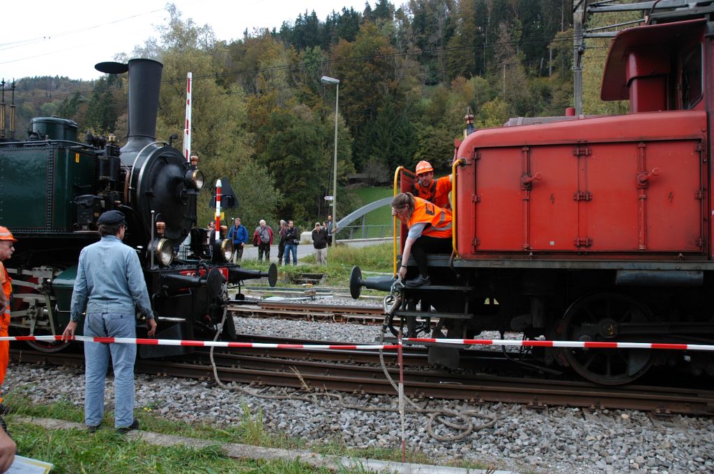 3343-0021-111014.jpg - DVZO Ee 3/3 16363 + SCB Ed 2x2/2 196 / Bauma 11.10.2014