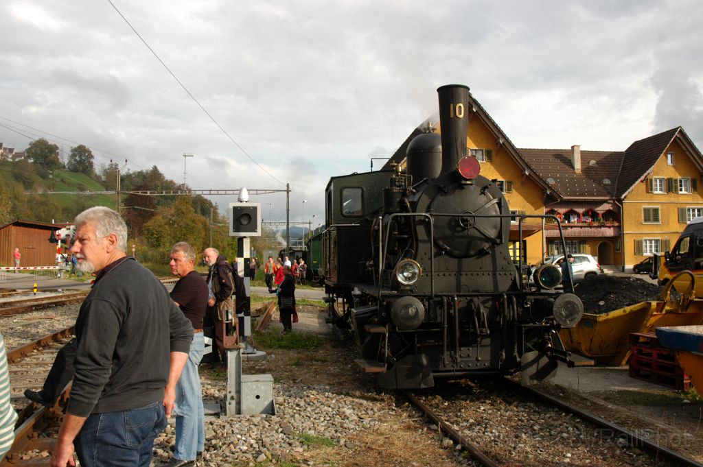 3345-0002-111014.jpg - DVZO E 3/3 10 / Bauma 11.10.2014