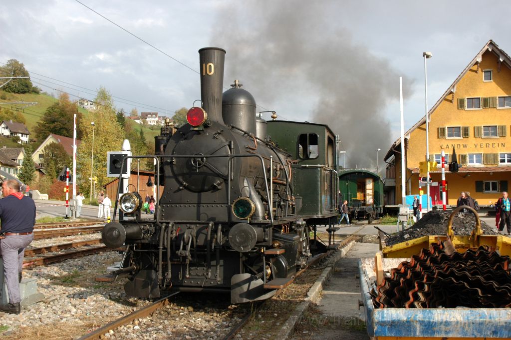 3345-0046-111014.jpg - DVZO E 3/3 10 / Bauma 11.10.2014