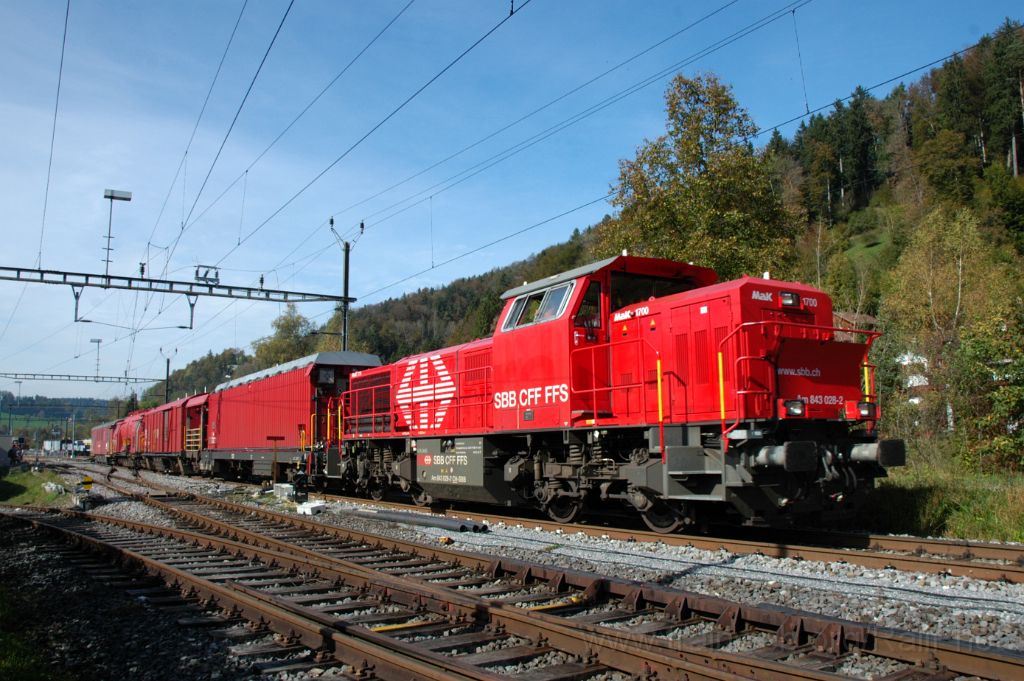 3350-0042-121014.jpg - SBB-CFF Am 843.028-2 / Bauma 12.10.2014