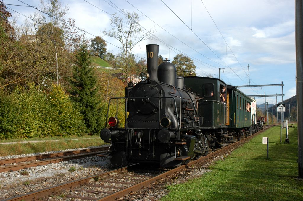 3354-0003-121014.jpg - DVZO E 3/3 10 / Bauma 12.10.2014