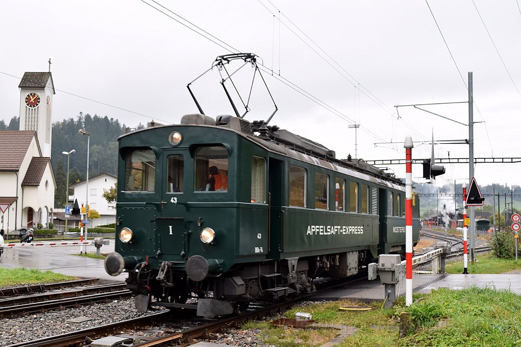 4184-0017-151016.jpg - Eurovapor BDe 3/4 43 "Möhl Apfelsaft-Express" / Bauma 15.10.2016
