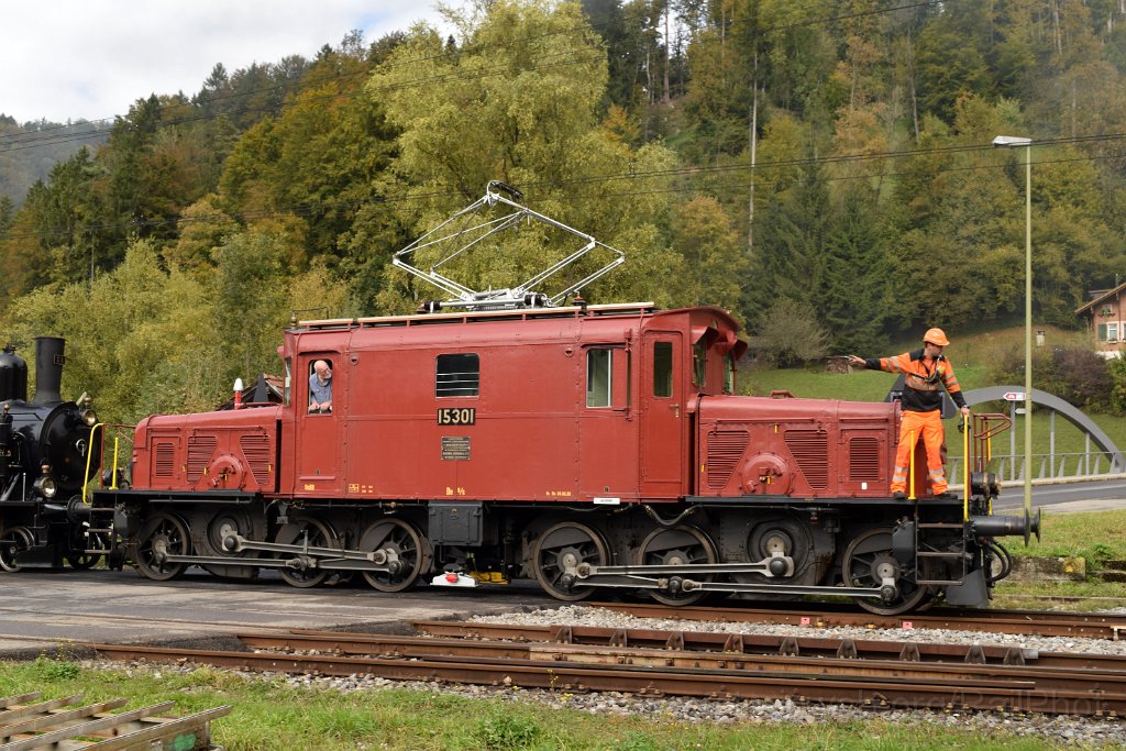 4197-0017-151016.jpg - OeBB De 6/6 15301 / Bauma 15.10.2016