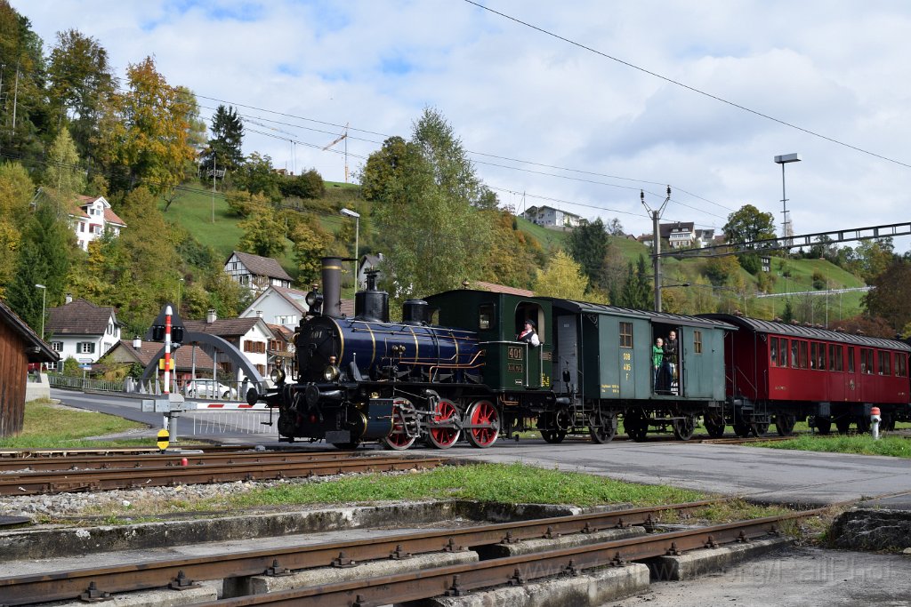 4198-0007-151016.jpg - DVZO Ec 3/3 401 "Bauma" + DVZO F Nr.405 + DVZO WR4 151 / Bauma 15.10.2016