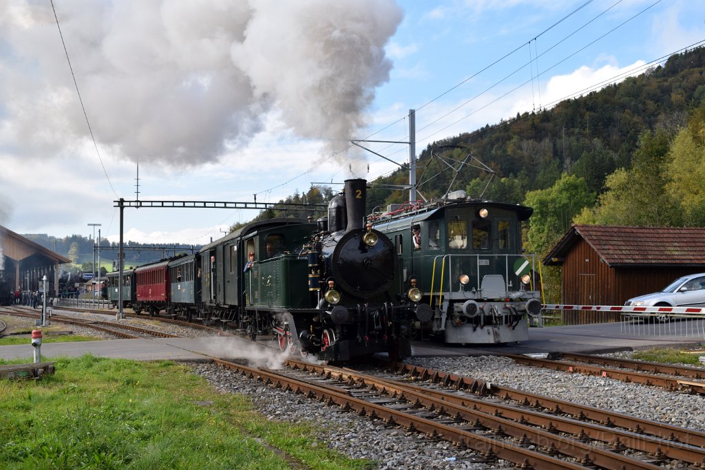 4204-0029-151016.jpg - DVZO Be 4/4 15 + VHE Ed 3/4 2 / Bauma 15.10.2016