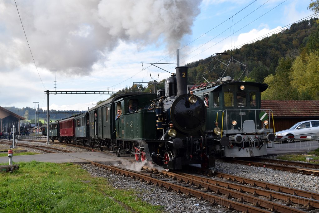 4204-0031-151016.jpg - DVZO Be 4/4 15 + VHE Ed 3/4 2 / Bauma 15.10.2016