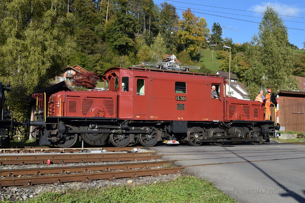 4207-0012-151016.jpg - OeBB De 6/6 15301 / Bauma 15.10.2016