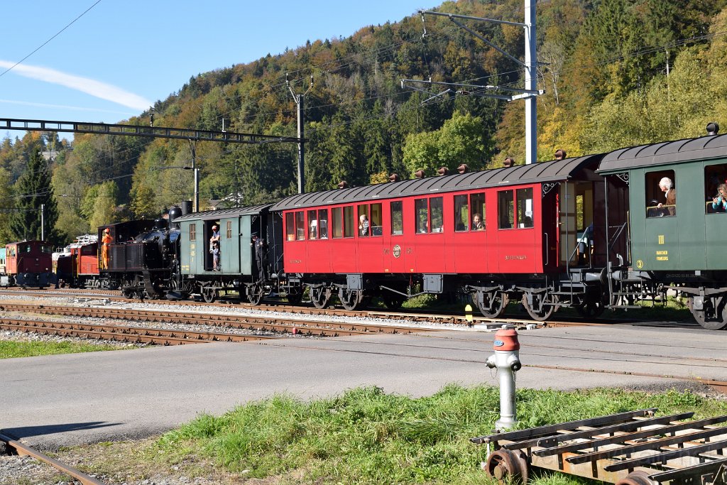 4218-0015-161016.jpg - VHE Ed 3/4 2 + DVZO F² 405 + WR4 151 / Bauma 16.10.2016