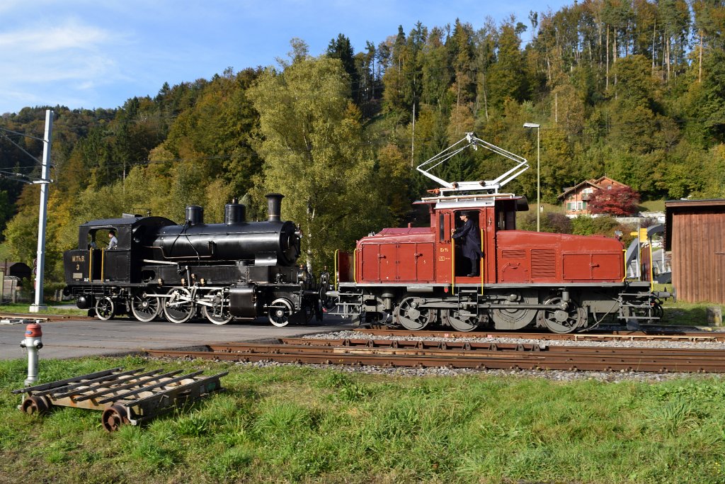 4225-0005-161016.jpg - VHMThB Ec 3/5 3 "Choli" + DVZO Ee 3/3 16363 / Bauma 16.10.2016