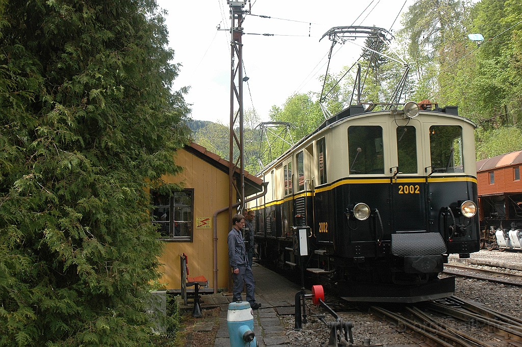 2818-0016-200513.jpg - MOB FZe 6/6 2002 / Chaulin-Dépot 20.5.2013